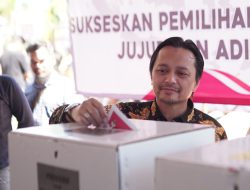 CEO PS Barito Putera Gunakan Hak Suaranya di TPS 13 Kelurahan Melayu, Berharap Pemilu Berjalan dengan Lancar