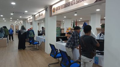 Ibnu Sina Minta Pelayanan Masyarakat Tetap Buka di Libur Nasional