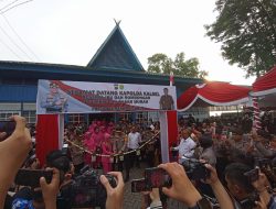 Instruksi Kapolri, Polda Kalsel dan Polresta Banjarmasin Gelar Bakti Sosial: Cooling System