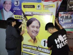 Sehari Jelang Masa Tenang Pemilu 2024, Bang Hasnur Ikut Bersihkan APK