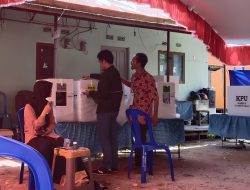 Ratusan Surat Suara DPR Dapil I dan II Tertukar di Tiga TPS, Beberapa Sempat Tercoblos