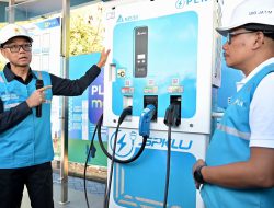 Dirut PLN Lakukan Inspeksi SPKLU Jalur Mudik, Pastikan 1.299 Unit Se-Indonesia Siaga Layani Pengguna Mobil Listrik