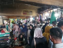 Jelang Lebaran 1445 H, Pasar Ramai dan Pedagang Raup Untung Berlipat