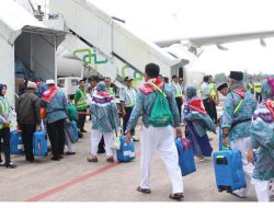 Kloter Pertama Jemaah Haji Embarkasi Banjarmasin Berangkat Mei