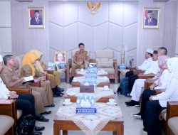 Cuaca di Makkah Diprediksi Panas, Bupati Minta Petugas Haji Berikan Pelayanan ekstra Untuk CJH Lansia
