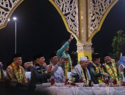 Hadiri Pembukaan MTQ Nasional di Tapin, Bupati Abdul Hadi Gembira Lihat Kafilah Balangan