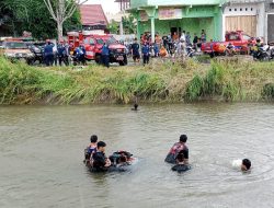 Rem Blong! Pick Up Nyemplung ke Irigasi Sekumpul