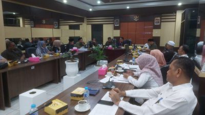 Dewan Geram! Kepala Dinsos P3AP2KB “Logout” Saat Rapat Evaluasi Anggaran Stunting