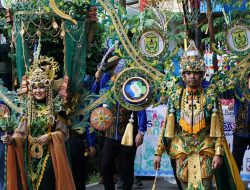 Ragam Kreativitas Warnai Jalannya Pawai Basasirangan 2024 BSF Ke-8