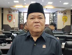 DPRD Banjarmasin Ajak Warga Kurangi Penggunaan Kantong Plastik