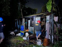 Bedakan Kosong di Belakang Garasi Speed Boat Dishub Kalsel Kebakaran