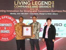 Bank Kalsel Raih Penghargaan Indonesia Best Living Legend Companies & Brands 2024