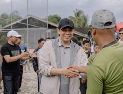 Meriahkan HUT RI ke 79, Bang Arul Sambangi Pertandingan Tarkam di Kecamatan Mantewe
