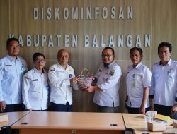 Diskominfosan Balangan Terima Kunjungan Diskominfo Tapin, Perkuat Pengelolaan SP4N Lapor dan PPID