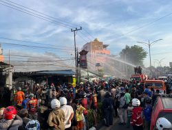 Bekas Toko Oleh-oleh Khas Kalsel Terbakar, Yuni Hanya Pasrah Dagangannya Ikut Terbakar