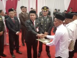 Bupati Tanah Bumbu Serahkan SK Remisi kepada Warga Binaan Pemasyarakatan Lapas Batulicin