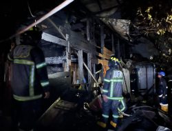 Kebakaran Hebohkan Warga Jalan Maluku Pasar Lama