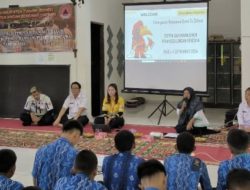 Gandeng PT Borneo Indobara, BPBD Tanbu Edukasi Siswa SMPN 1 Angsana Terkait Kebencanaan