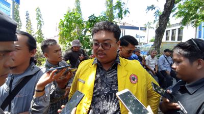 Mahasiswa Kecewa, 2 Jam Menunggu DPRD Kalsel Baru Dilantik Tak Kunjung Menemui