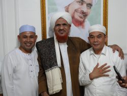 Andi Rudi Latif dan H Bahsanuddin Hadiri Maulid Nabi di Majelis Guru Muda Bersama Habib Ali dari Tarim