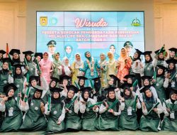 Vivi Zubedi : Perempuan adalah Tonggak Perekonomian