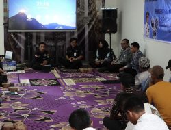 Dinas Kominfosp Tanah Bumbu Sosialisasi Pemberdayaan dan Penguatan KIM Kelompok Nelayan