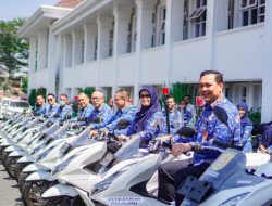 Homecare Wujudkan Masyarakat Sejahtera, Aditya Kembali Serahkan 22 Kendaraan Puskesmas Keliling