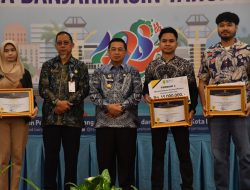 Tingkatkan Semangat Taat Pajak, Pemko Banjarmasin Berikan Penghargaan Kepada Wajib Pajak Terbaik