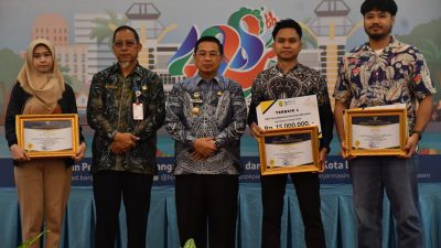 Tingkatkan Semangat Taat Pajak, Pemko Banjarmasin Berikan Penghargaan Kepada Wajib Pajak Terbaik