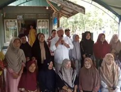 Warga Desa Tamban Raya Harapkan Ketersediaan Pupuk dan Beasiswa dari Calon Bupati Batola