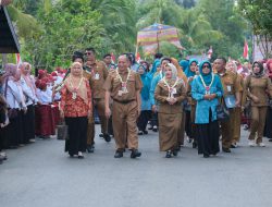 Tim Penilai PK2D Provinsi Kalsel Kunjungi Desa Hilir Banua HST