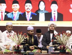 Hadirkan Syakir Daulay, Sosialisasi Pilkada 2024 dan Tanah Bumbu Bershalawat Berlangsung Meriah