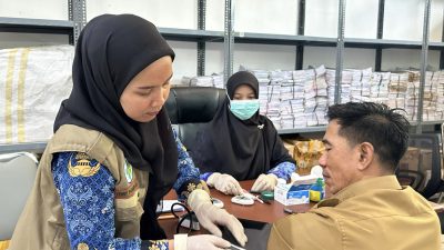 Puskesmas Batulicin Lakukan Deteksi Dini PTM dan PPOK di Tanbu