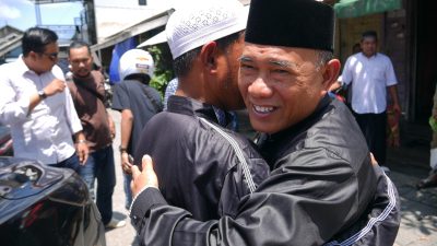 Ini Dia Program Keren H. Rusli – Syairi di Kotabaru: Advokasi Gratis hingga Menaikkan Insentif Perangkat Desa