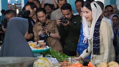 Wakil Menteri Perdagangan, Sambangi Pasar Pandu dan Berdialog Langsung Dengan Para Pedagang