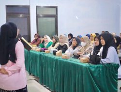 Bekali Anggota KPPS, PPK Kecamatan Batumandi Laksanakan Bimtek