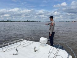 Perahu Pengangkut Kayu Tenggelam di Sungai Barito, Tidak Ada Korban Jiwa