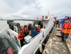 Dua Tugboat Tenggelam di Perairan Taboneo, Kru di Evakuasi KSOP Banjarmasin