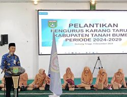 Lantik Pengurus Karang Taruna Tanah Bumbu Tahun 2024-2029, Sekda Ambo Sakka Lepas Kontingen Ikuti KKBWKT ke-XXXV Se-Kalimantan Selatan