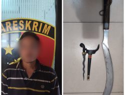Mabuk Sambil Bawa Dua Sajam, Arip Batosai Diringkus Polisi
