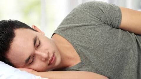 Sunnah Rasul, Tidur Miring ke Kanan Sambil Letakkan Telapak Tangan di Pipi