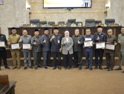 Tujuh Anggota DPRD Kalsel Raih Penghargaan BK Award