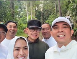 Bupati Tanah Bumbu Andi Rudi Latif dan Kepala Daerah Lainnya Menuju Puncak Gunung Tidar pada Hari Ketujuh Retreat