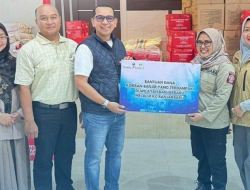 Bank Kalsel Banjarbaru Salurkan Bantuan untuk Korban Banjir di Desa Pengayuan