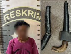 Keluyuran Bawa Keris dan Belati, Warga Pekapuran Diangkut ke Kantor Polisi
