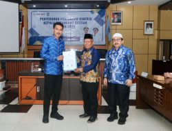 Kabupaten Banjar Pacu Kinerja: Kepala Daerah Teken Kontrak 2025