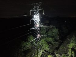 84 Jam di Tengah Hutan, Pejuang Kelistrikan PLN Amankan Transmisi Saat Idulfitri 1446 H