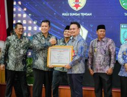 Wamen PANRB berikan Penghargaan kepada Pemko Banjarbaru