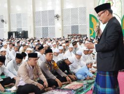 Shalat Idul Fitri di Masjid Agung, Pj. Wali Kota Banjarbaru Sampaikan Pesan