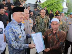 Gubernur Muhidin Terima Pengaduan Ormas Terkait Aktivitas Angkutan Batu Bara Melintasi Jalan Raya